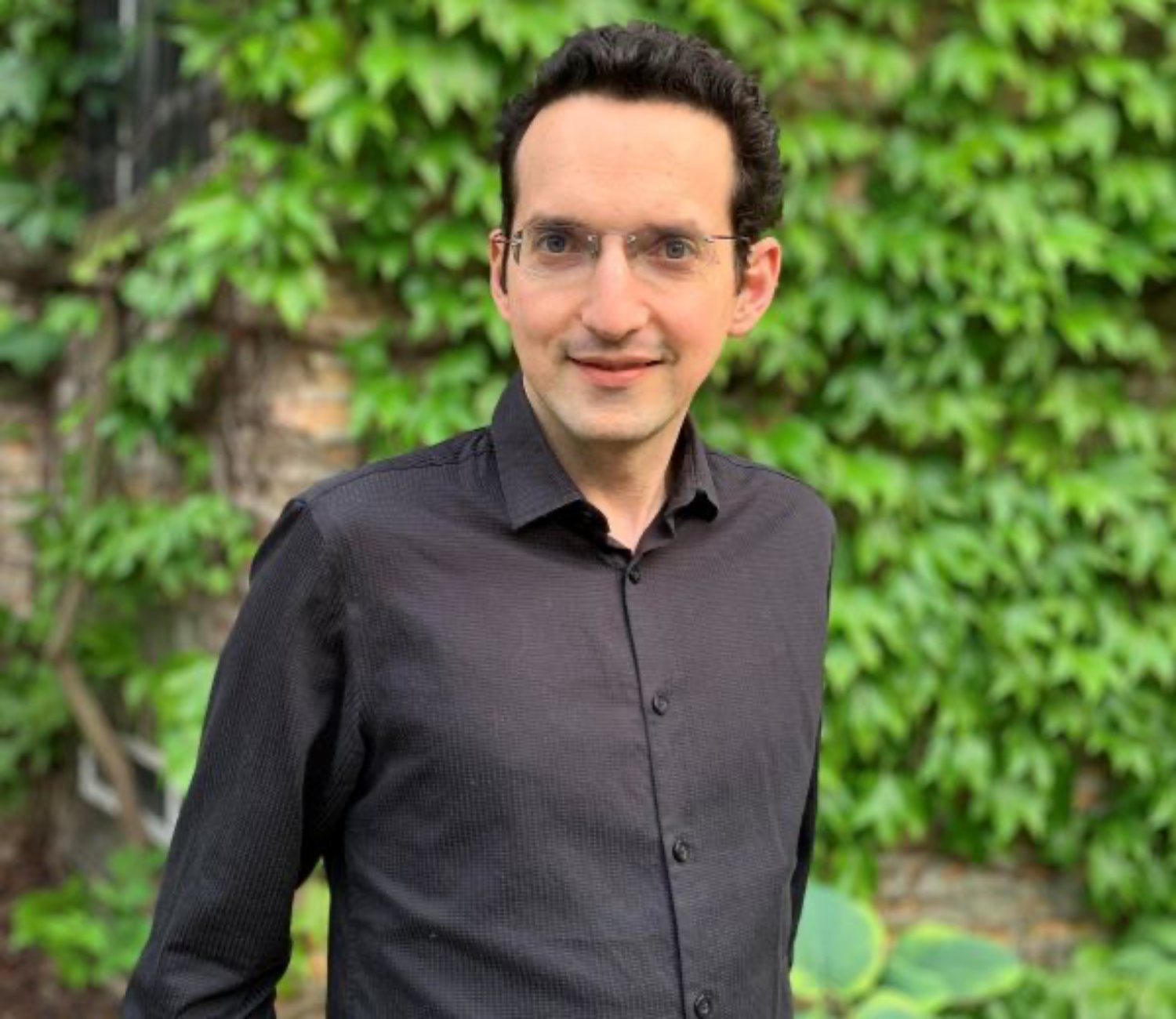 Daniel Schlosberg